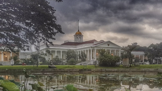Bogor: Kota Hujan yang Menawan